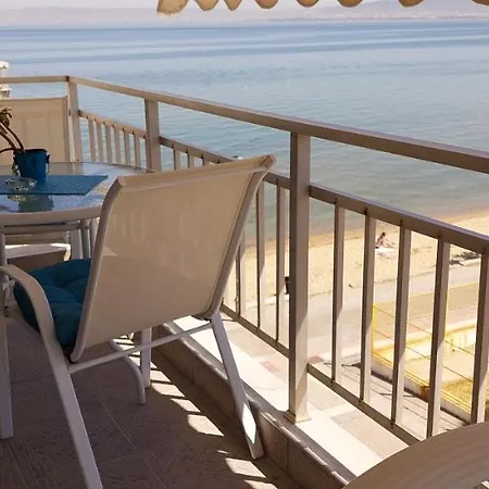Sea View Perea Apartman Peraía