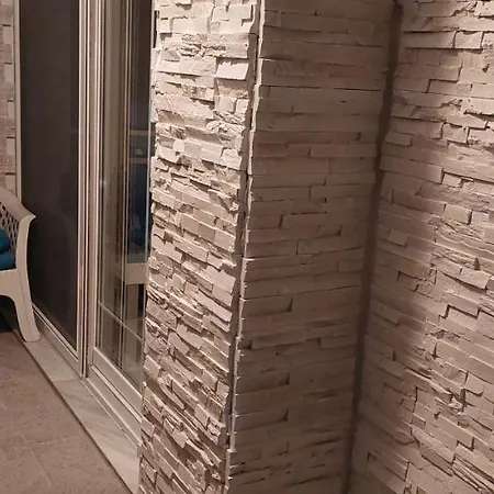 Sea View Perea Apartmán *