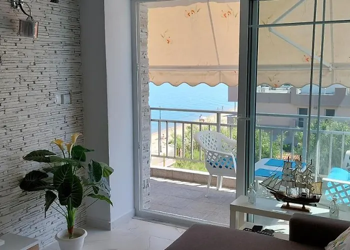Sea View Perea Apartman *